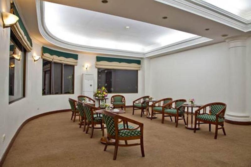 Green Park Hotel Ханой Экстерьер фото
